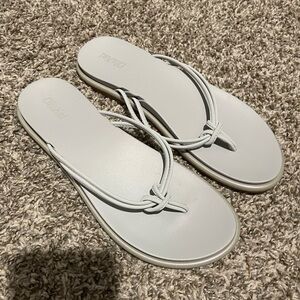 Women's Gray Sandals